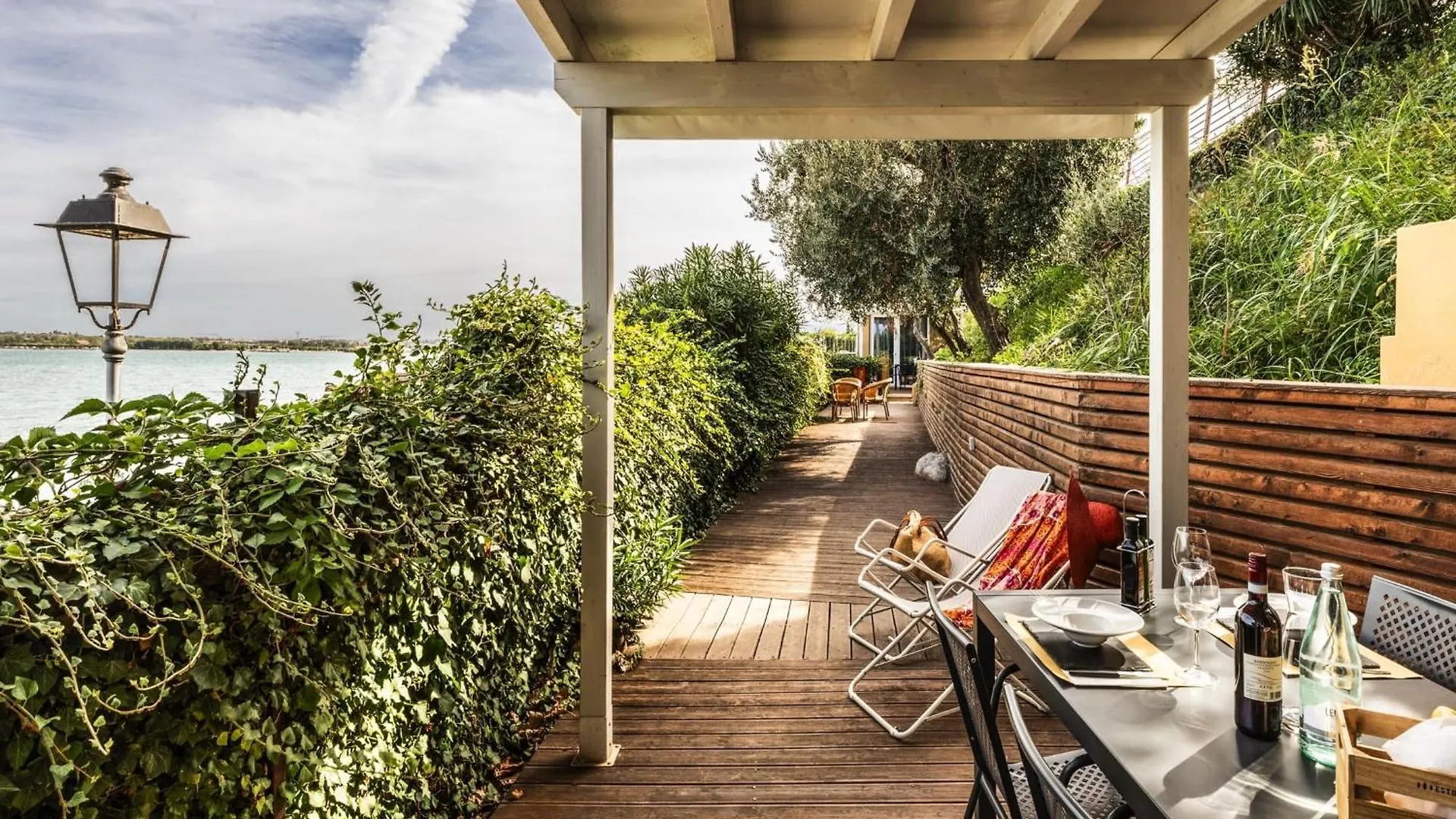Camping Bergamini Villa Peschiera del Garda Italy