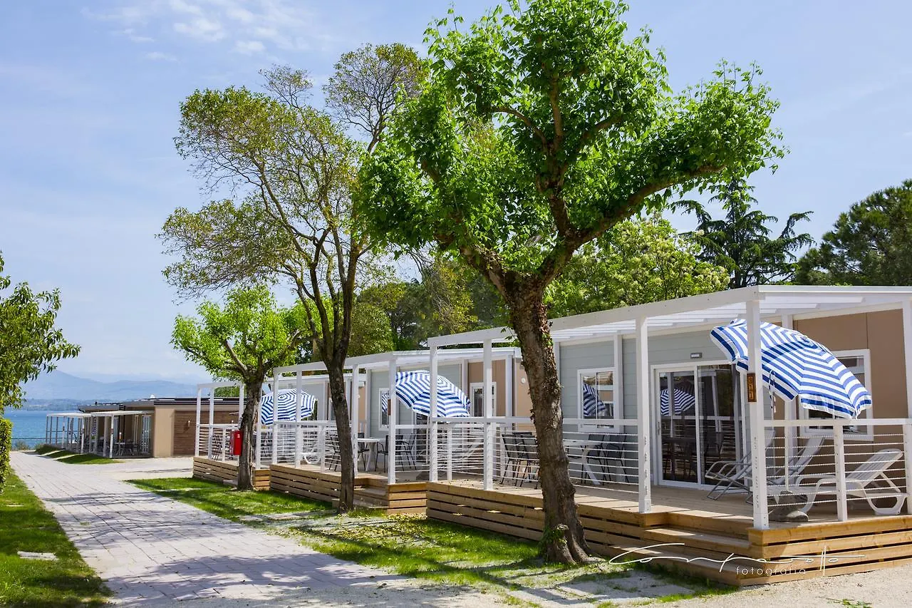 Camping Bergamini Villa Peschiera del Garda Campsite